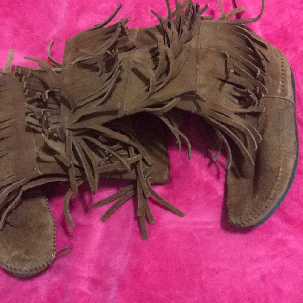 Brown Indian boots